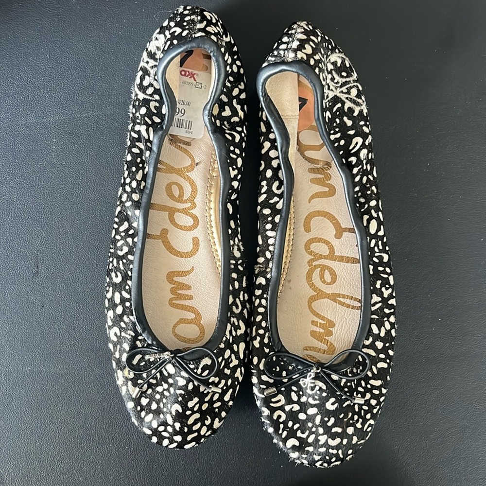 Sam Edelman round toe fur ballet flats women’s size 7 new, never worn